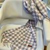 PASHMINA PIED DE POULI  CINZA E ROSA INVERNO - Image 4